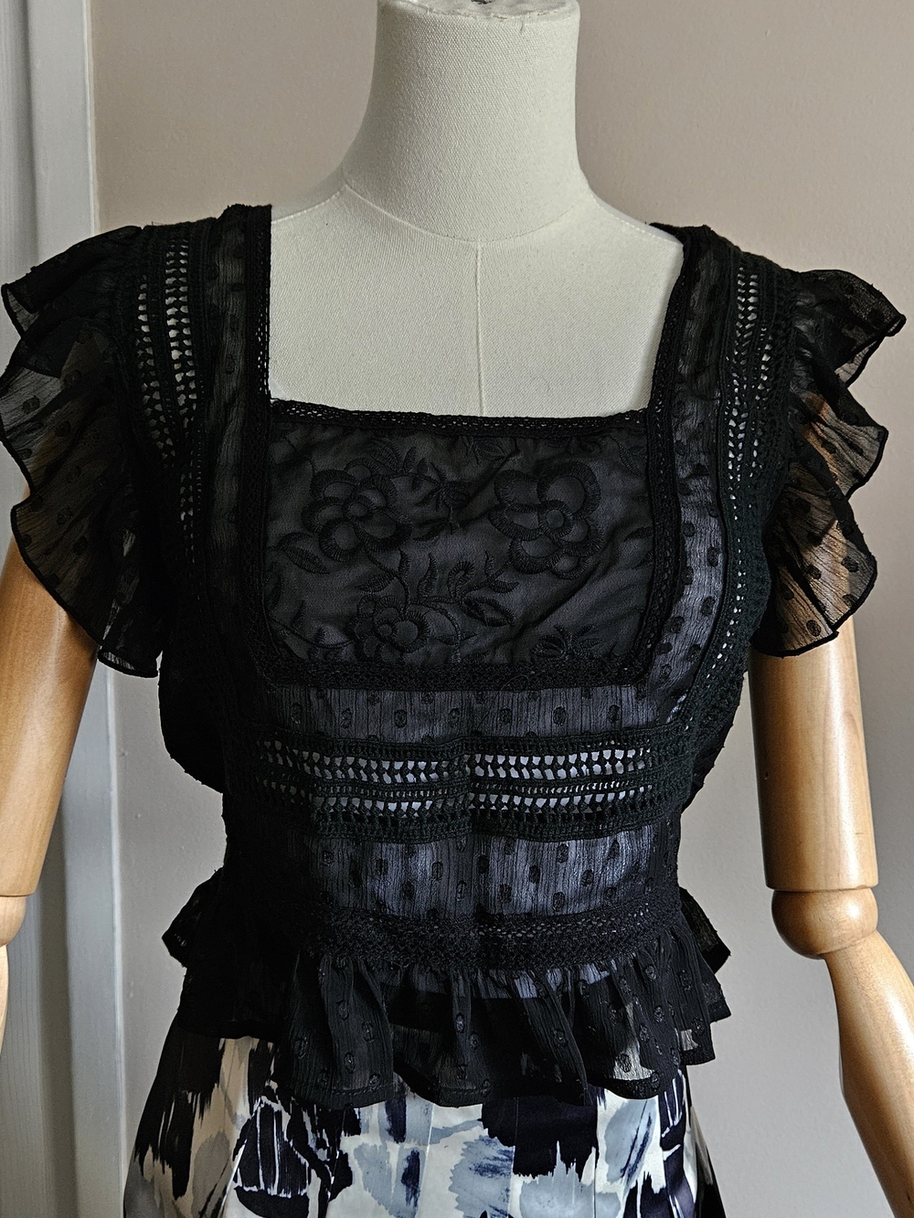 Forever 21 Black Lace & Ruffle Square-Neck Blouse. Size S